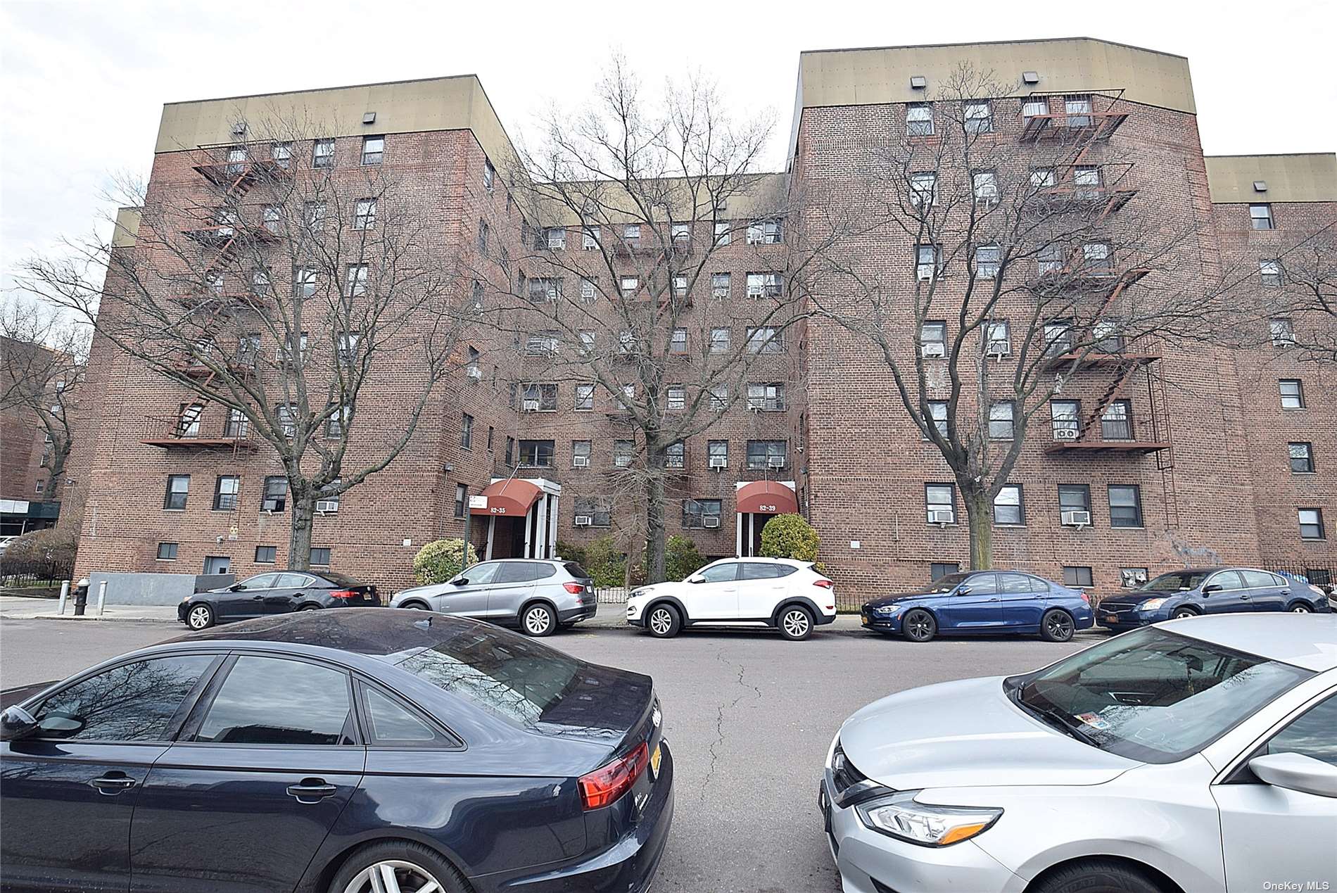 #1 photo, 82-39 134 Street, 皇后區 Briarwood , NY 11435