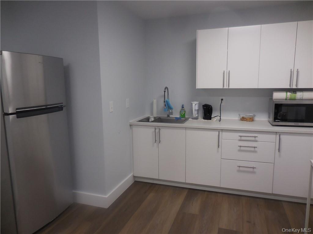 #10 photo, 456 Gidney Avenue, Newburgh , NY 12550