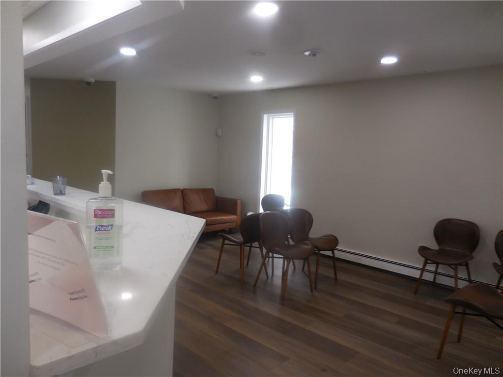 #8 photo, 456 Gidney Avenue, Newburgh , NY 12550