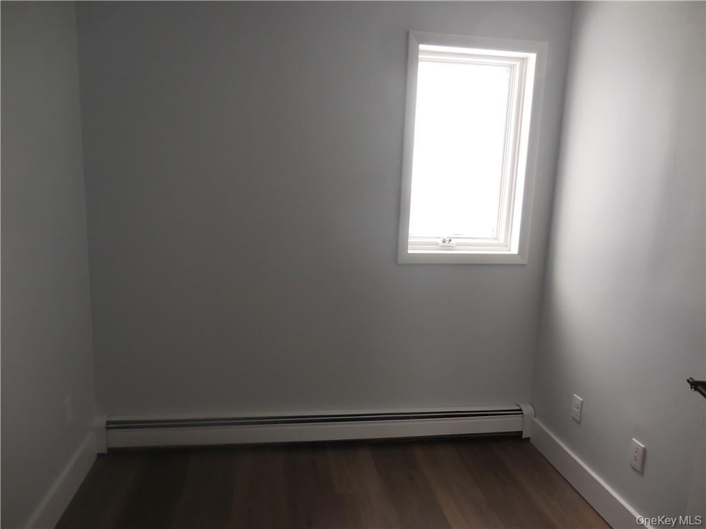 #13 photo, 456 Gidney Avenue, Newburgh , NY 12550