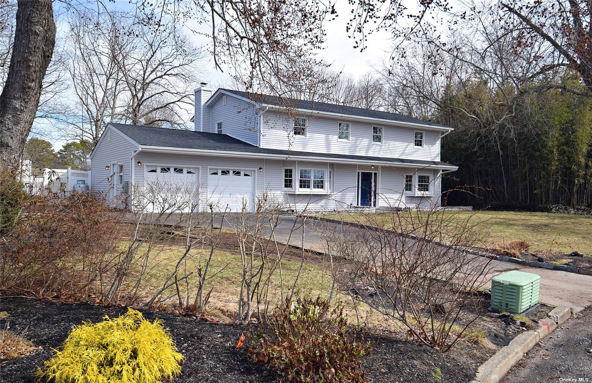 #1 photo, 9 Andrew Street, 東長島 Port Jefferson Station , NY 11776