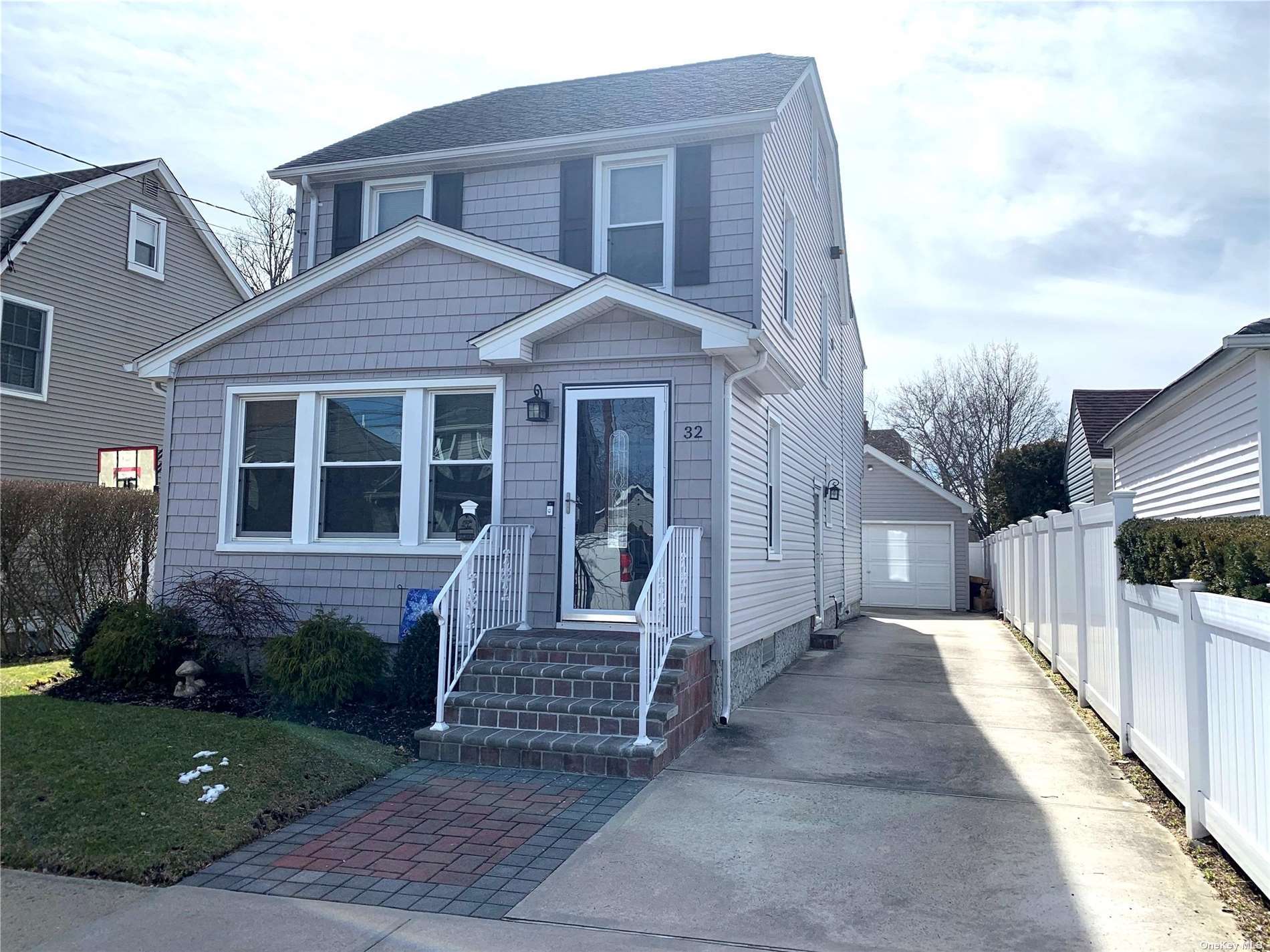 #1 photo, 32 Franklin Street, 長島 Williston Park , NY 11596