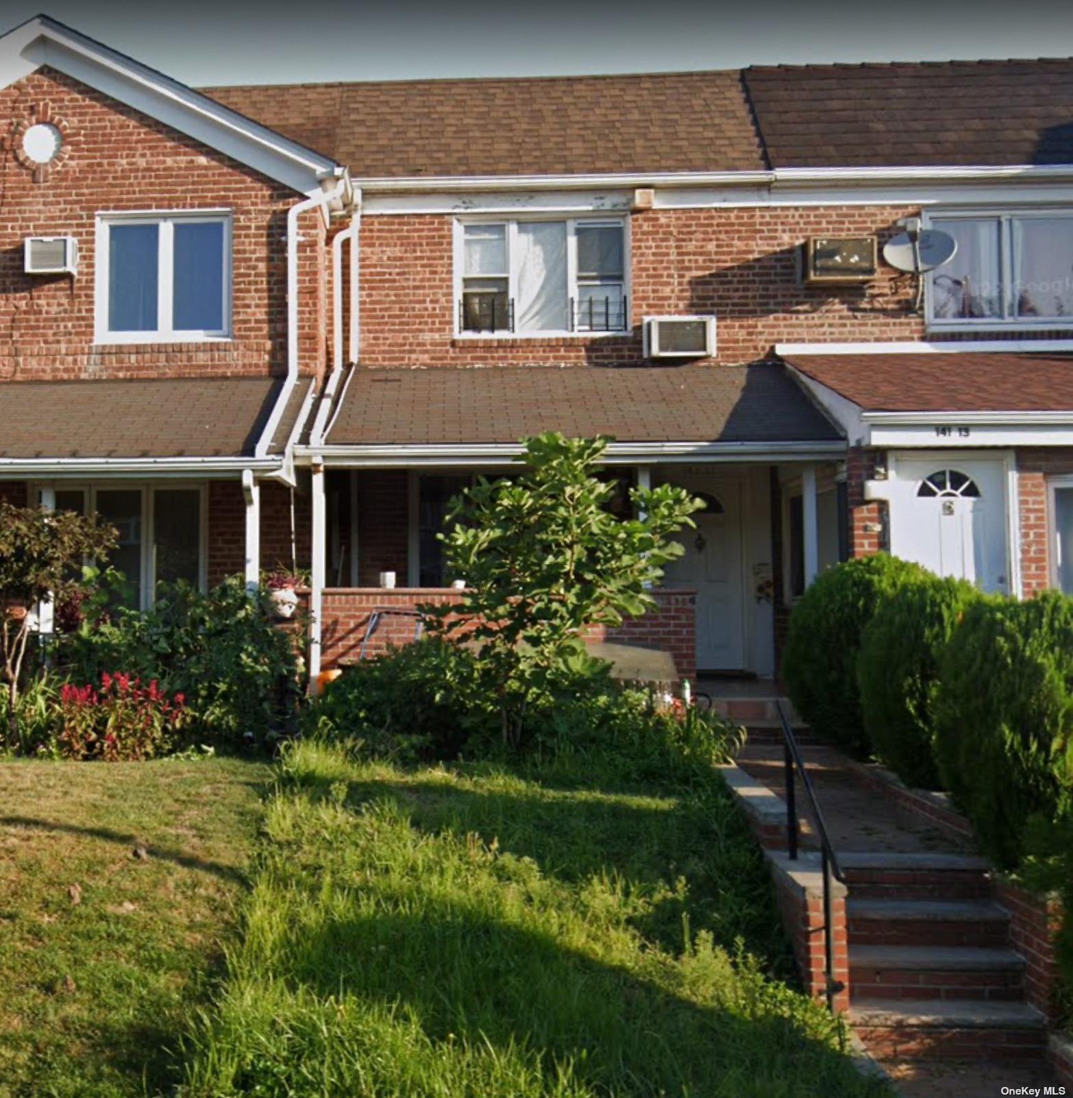 #1 photo, 141-11 71st Road, 皇后區 秋園 Kew Garden Hills , NY 11367