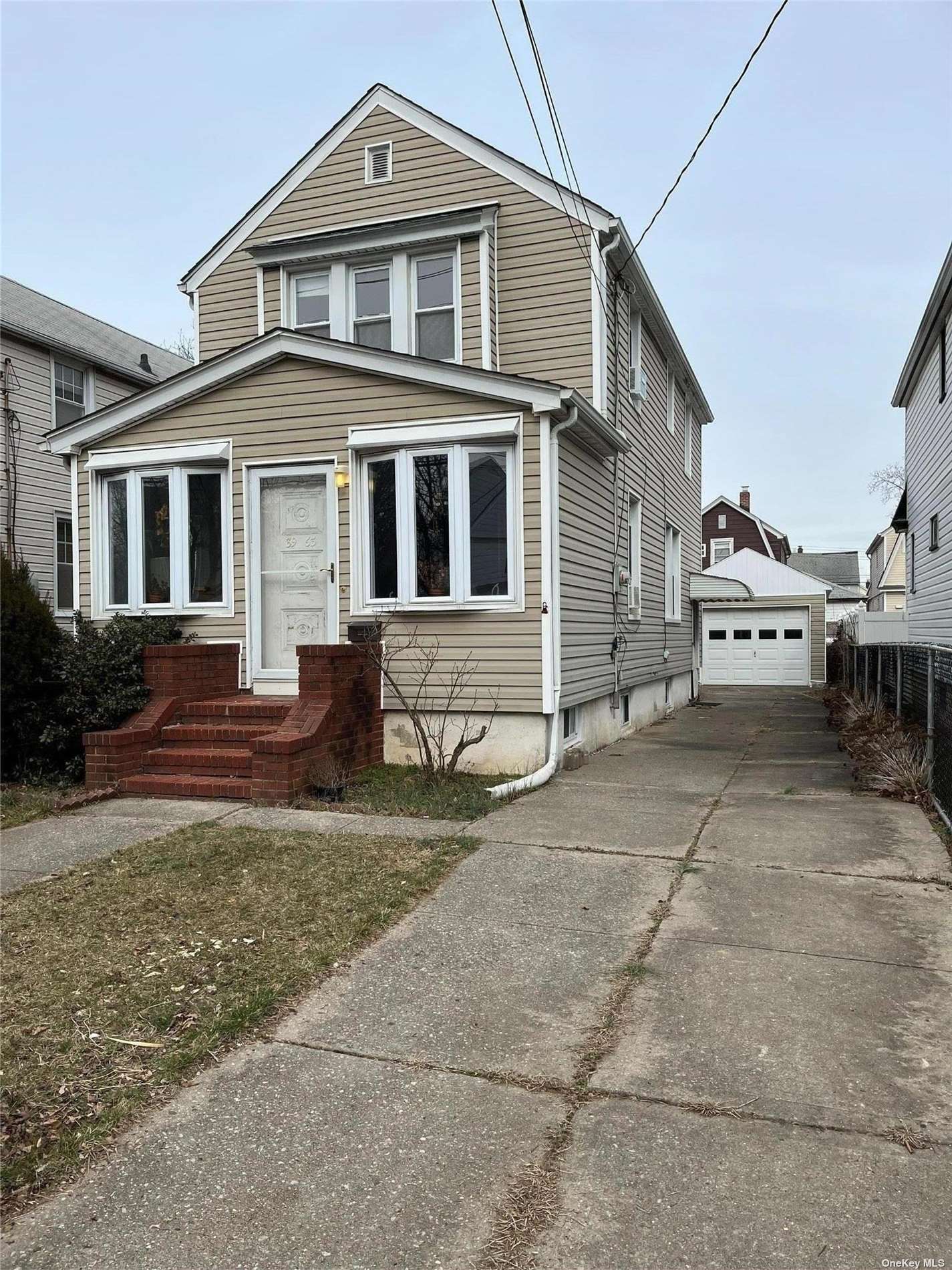 #1 photo, 89-63 218th Street, 皇后区 Queens Village , NY 11427