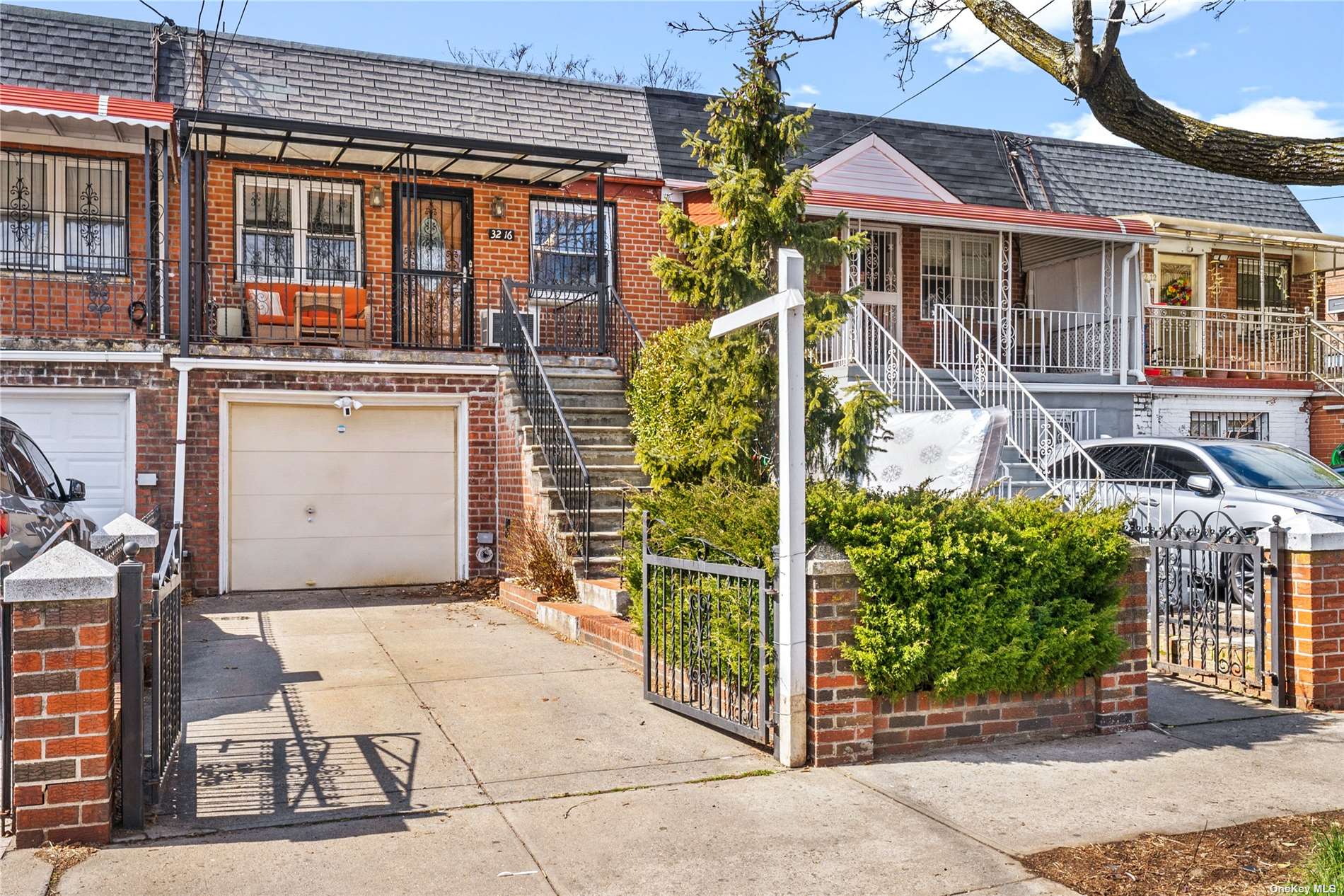 #1 photo, 32-16 71st Street, 皇后區 傑克遜高地 Jackson Heights , NY 11370