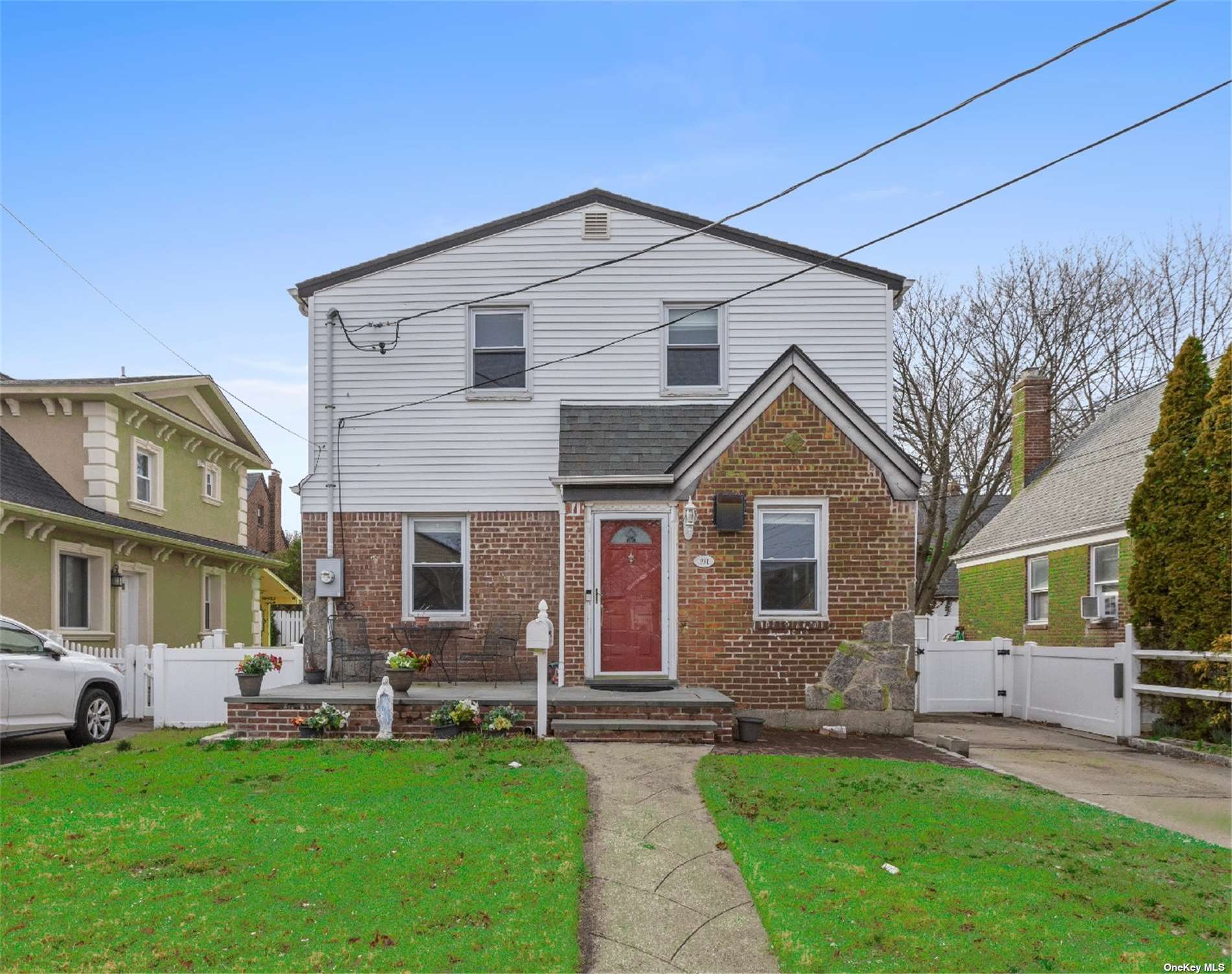 #1 photo, 191 Kensington Road, 長島 花園城 Garden City South , NY 11530