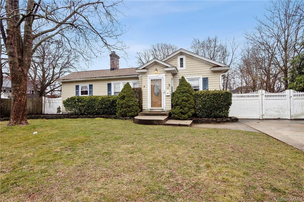 #1 photo, 12 Mulford Street, 東長島 Patchogue , NY 11772