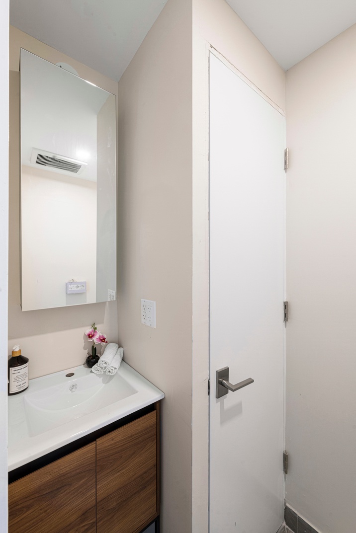 #5 photo, 959 Madison Street, 布什维克 Bushwick , New York 11221