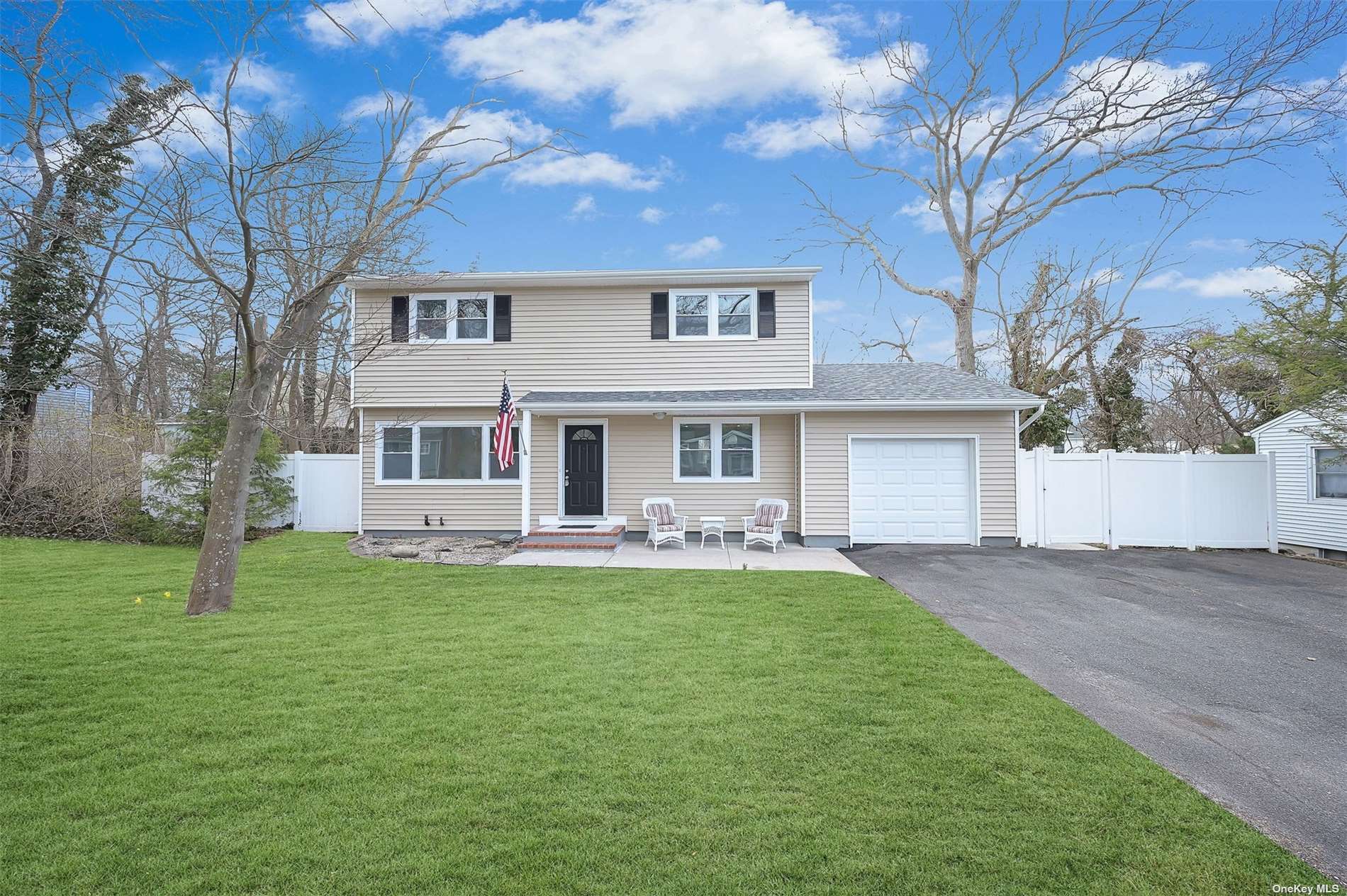 #1 photo, 32 Rockaway Drive, Sound Beach , NY 11789