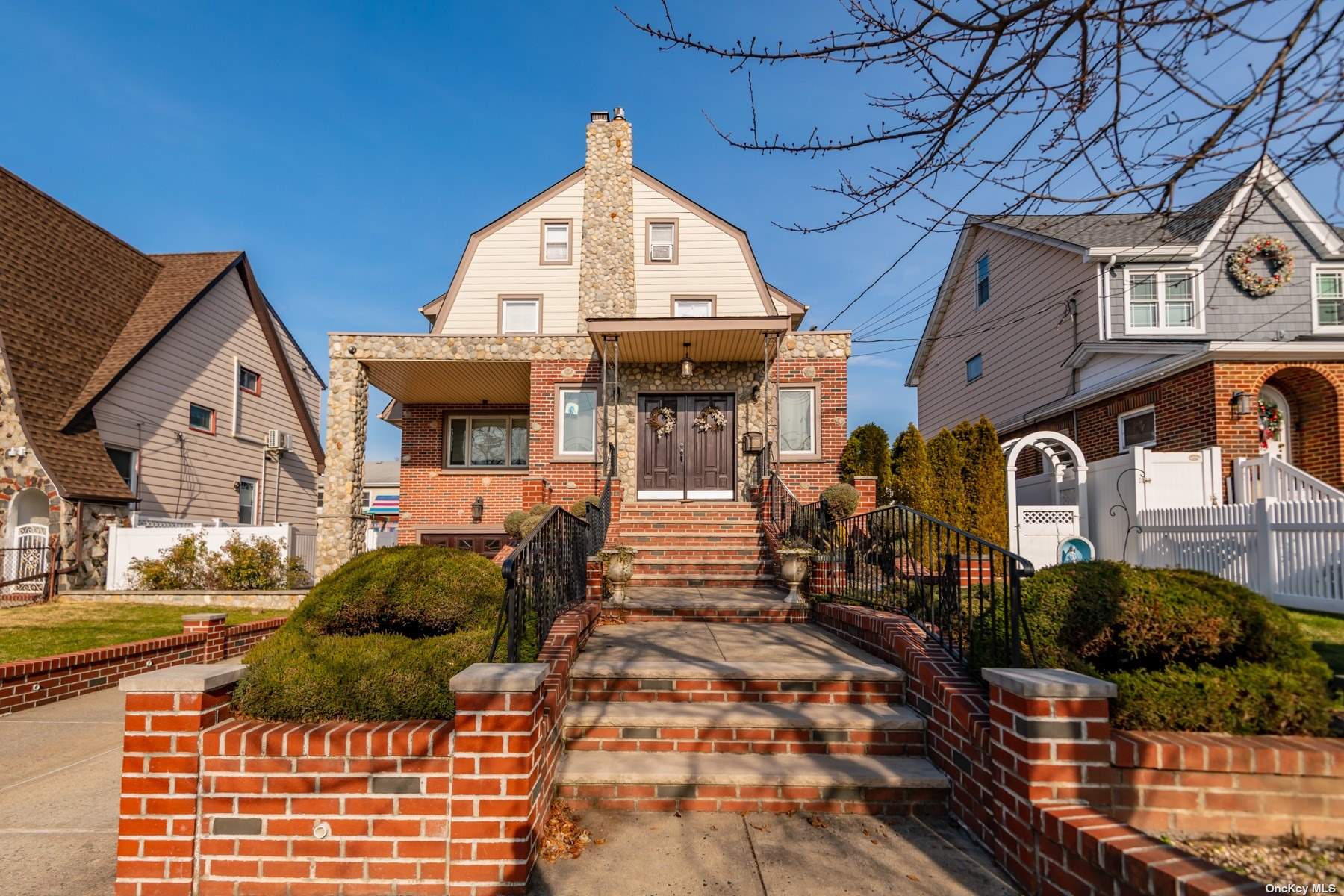 #1 photo, 95-11 160th Avenue, 皇后区 霍华德滩 Howard Beach , NY 11414