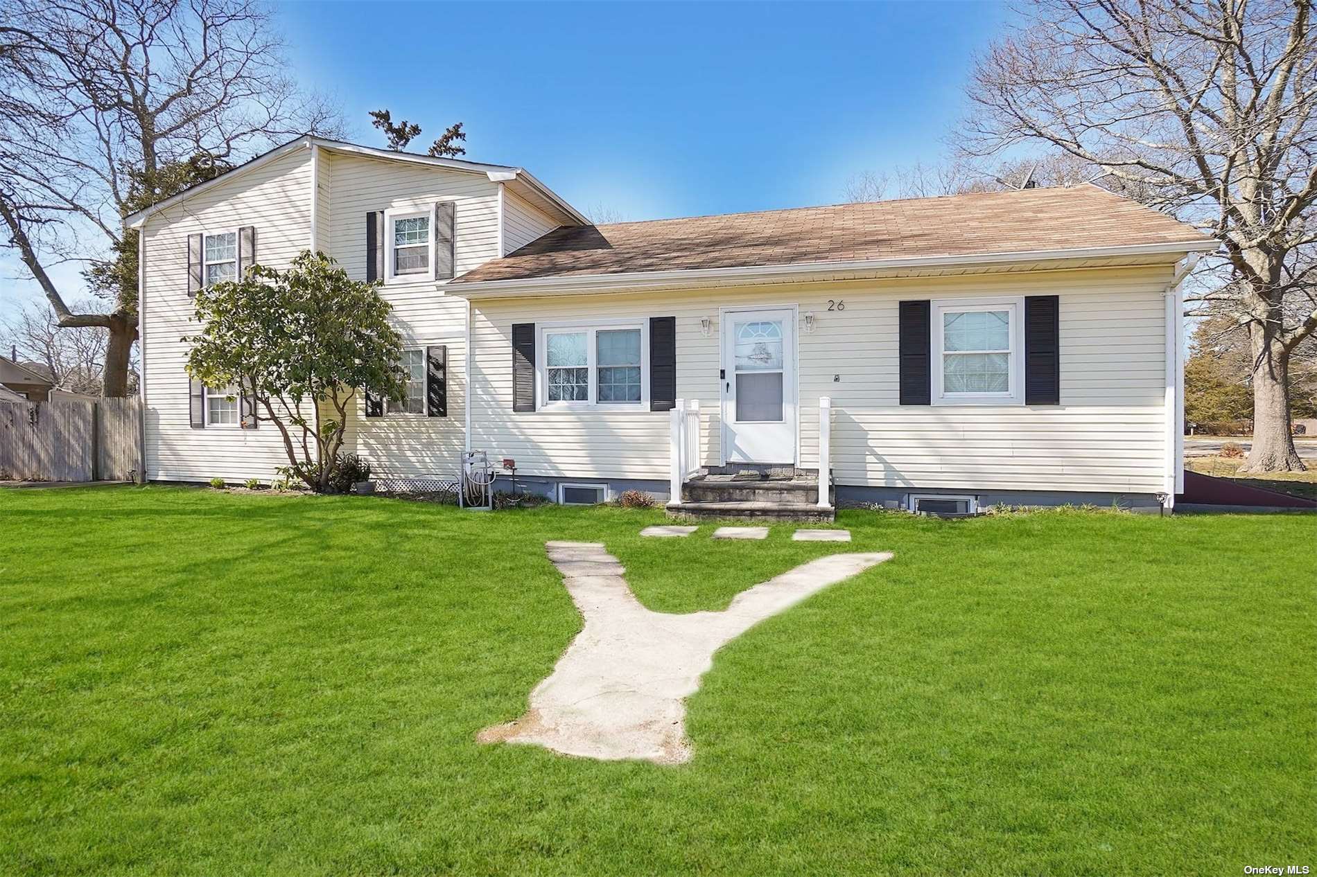 #1 photo, 26 Pine Tree Drive, 东长岛 Shirley , NY 11967