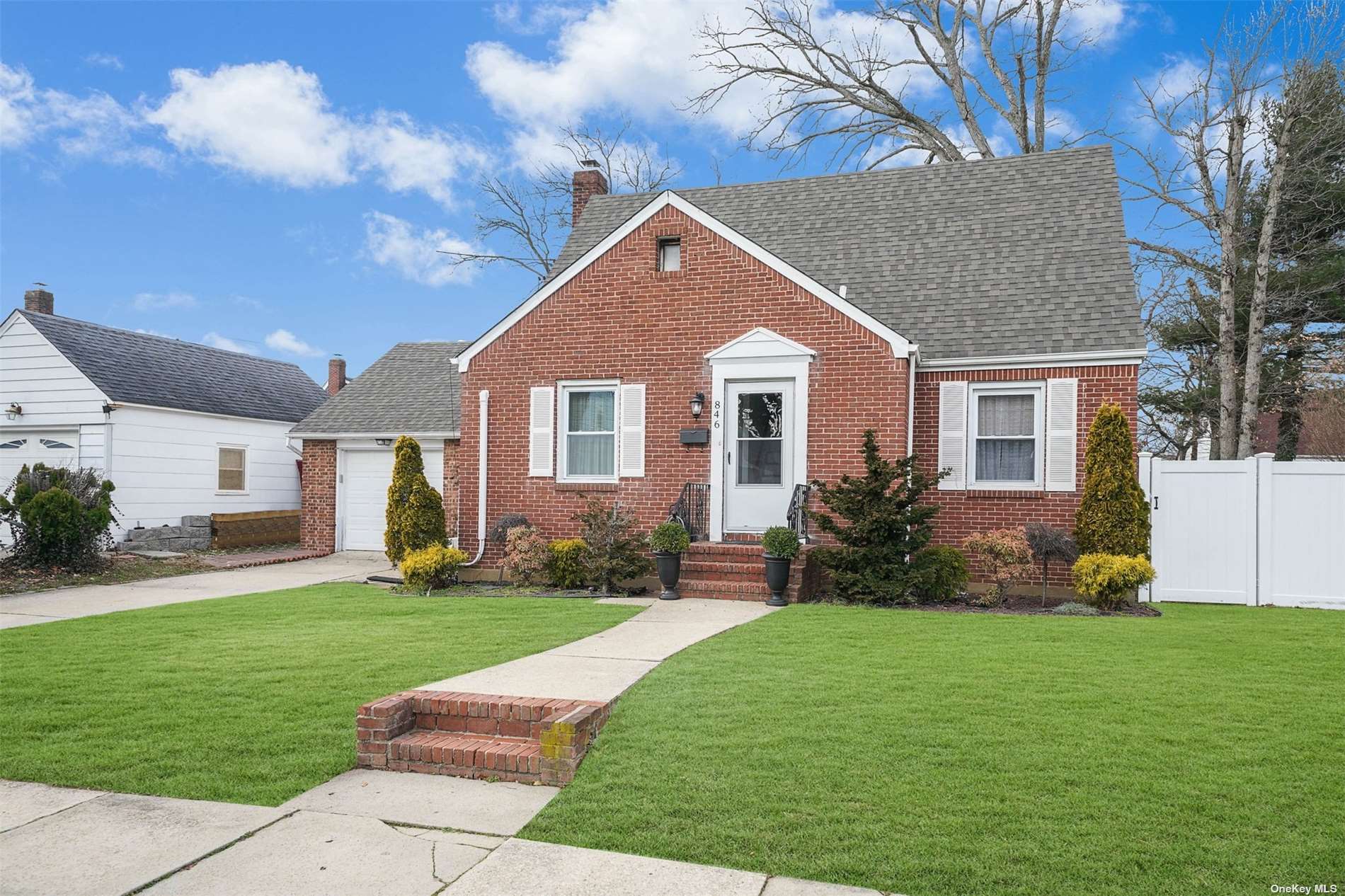 #1 photo, 846 Harrison Street, 長島 West Hempstead , NY 11552