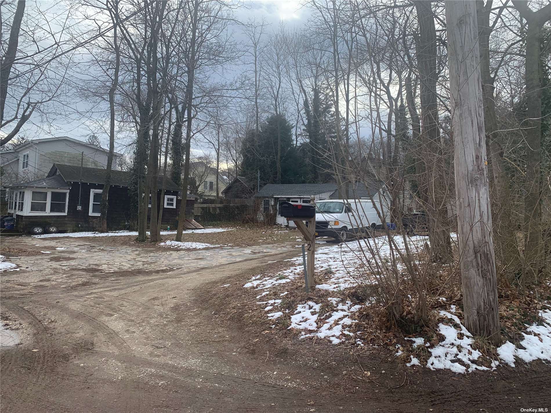 #1 photo, 4 Cyrus Point Lane, 长岛 Bayville , NY 11709