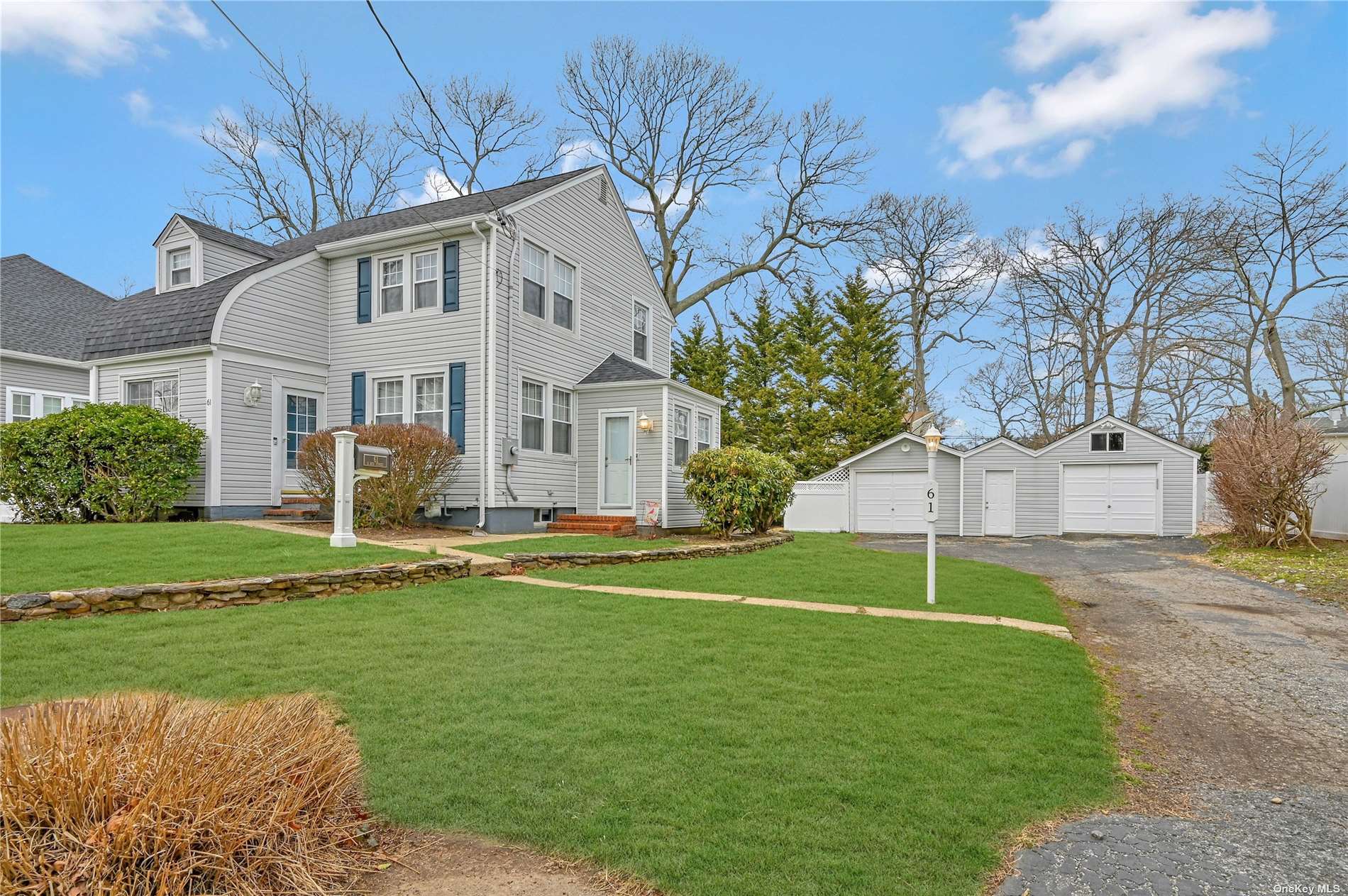 #1 photo, 61 21st Street, 東長島 亨廷顿站 Huntington Station , NY 11746