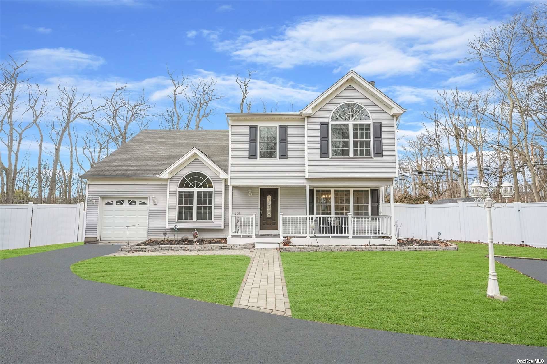 #1 photo, 6 Bayview Avenue, 東長島 Port Jefferson Station , NY 11776