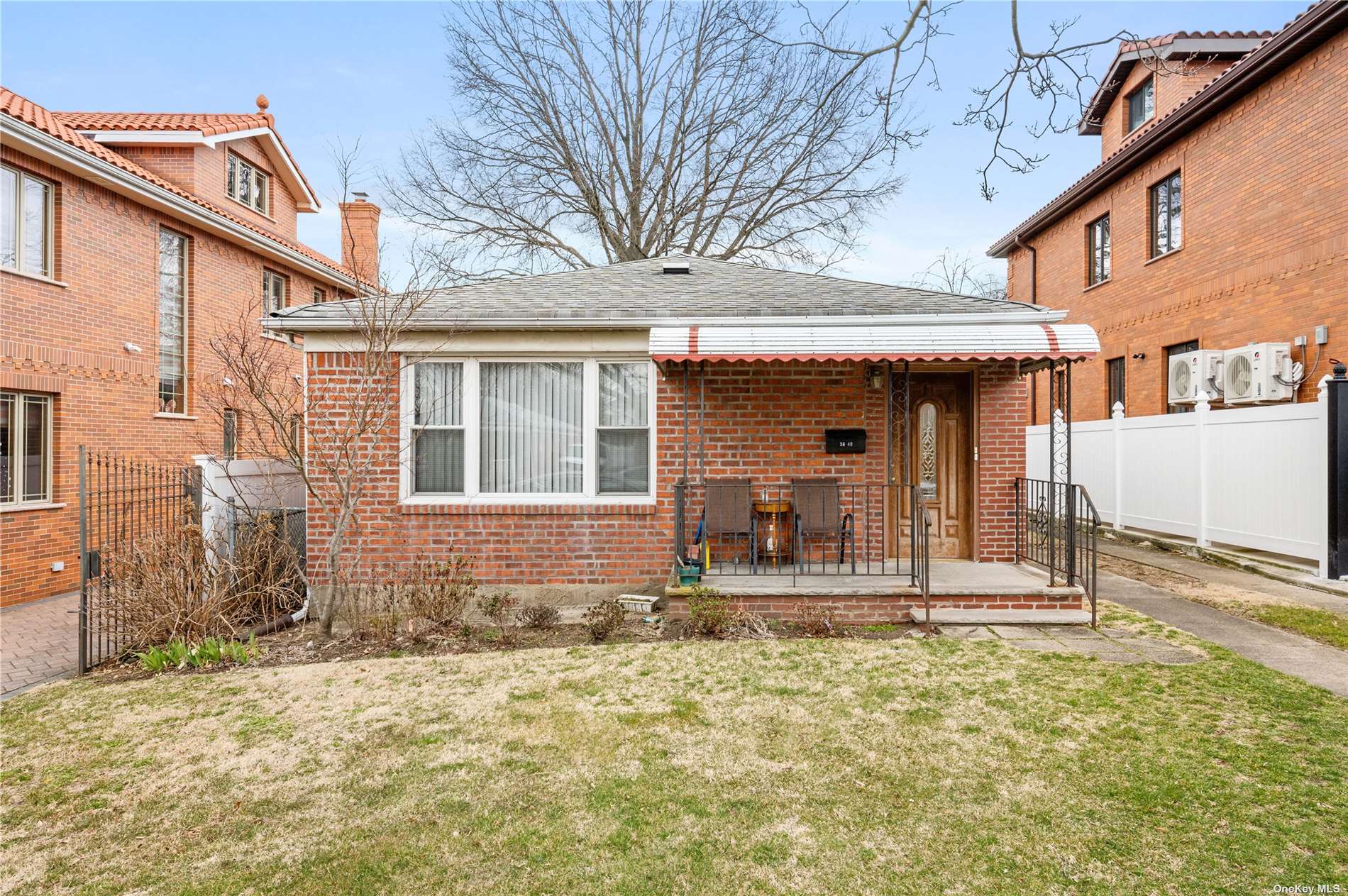 #1 photo, 56-49 220th Street, 皇后區 貝塞 Bayside , NY 11364