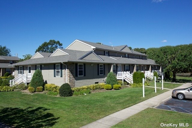 #1 photo, 115 Connetquot Avenue, 东长岛 东艾斯利普 East Islip , NY 11730