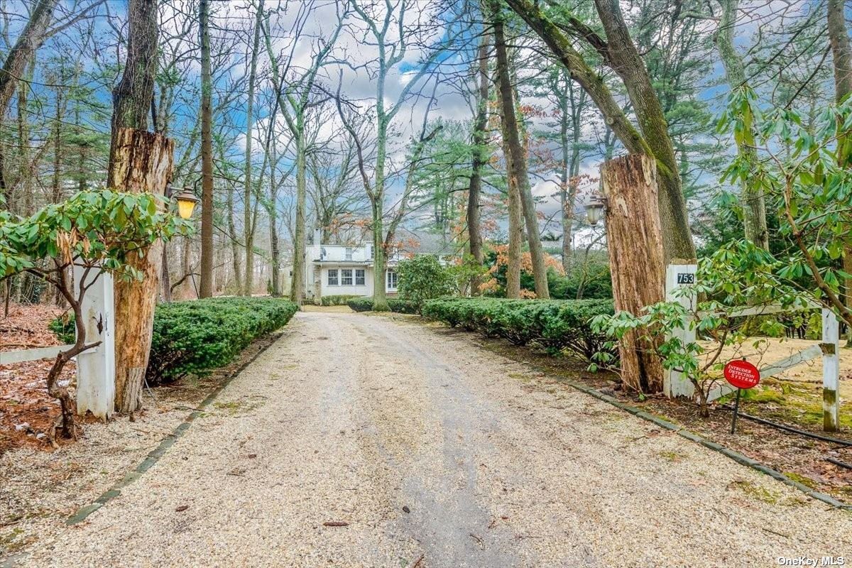 #1 photo, 753 Remsens Lane, 长岛 Muttontown , NY 11771