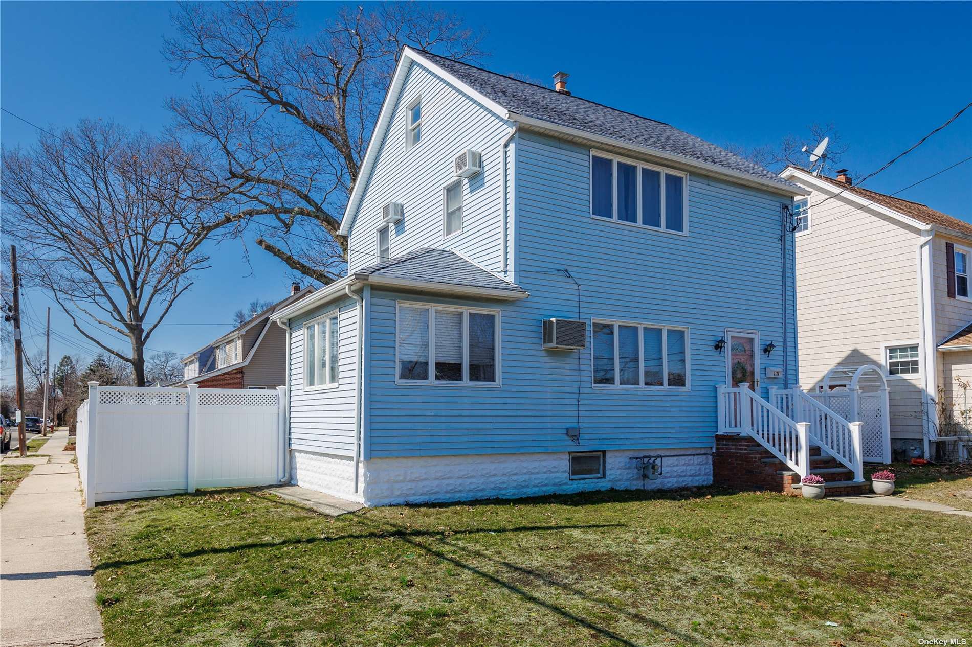 #1 photo, 2128 Pine Street, 長島 Baldwin , NY 11510