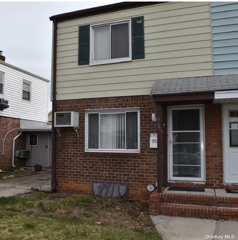 #1 photo, 77-35 251st Street, 皇后區 Bellerose , NY 11426