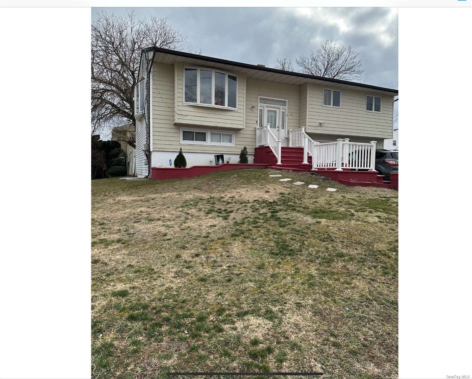 #1 photo, 84 Junard Drive, 東長島 海湾 Bay Shore , NY 11706