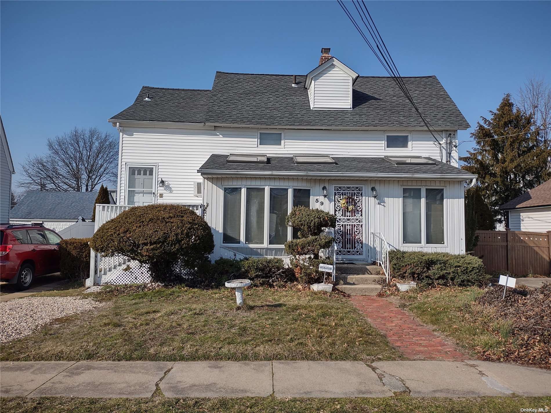 #1 photo, 59 Davison Avenue, 長島 Lynbrook , NY 11563