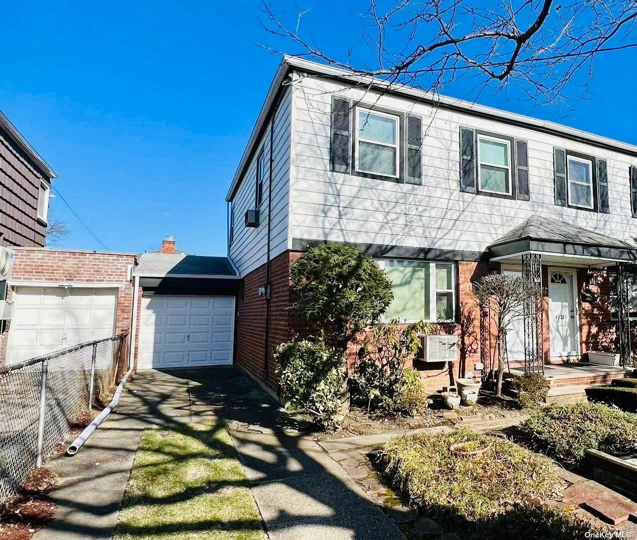 #1 photo, 47-31 199th Street, 法拉盛 Flushing , NY 11358