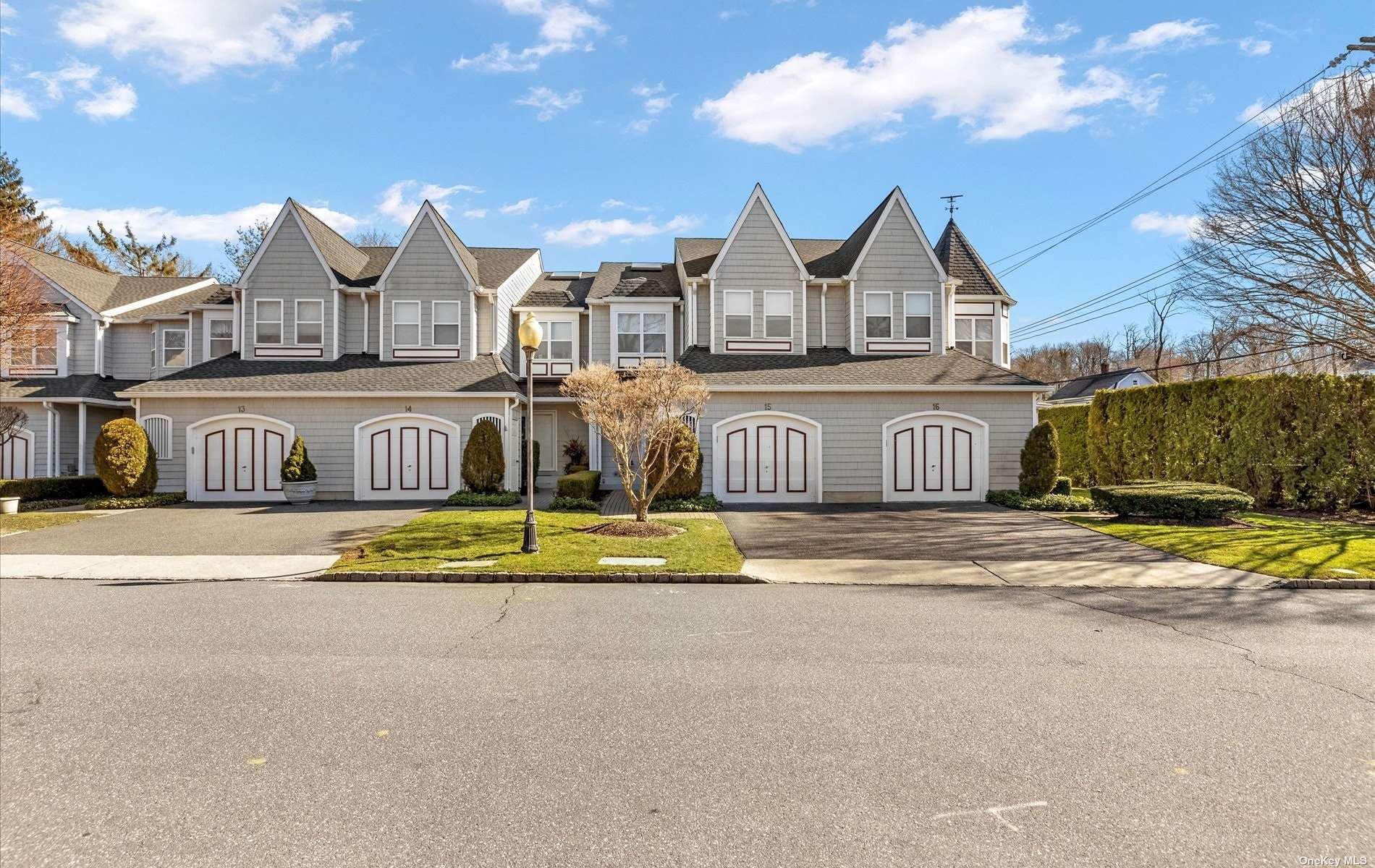 #1 photo, 15 Parkridge Court, 東長島 亨廷顿 Huntington , NY 11743