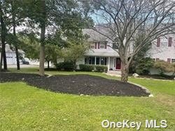 #1 photo, 9 Crest Hollow Lane, 東長島 Manorville , NY 11949