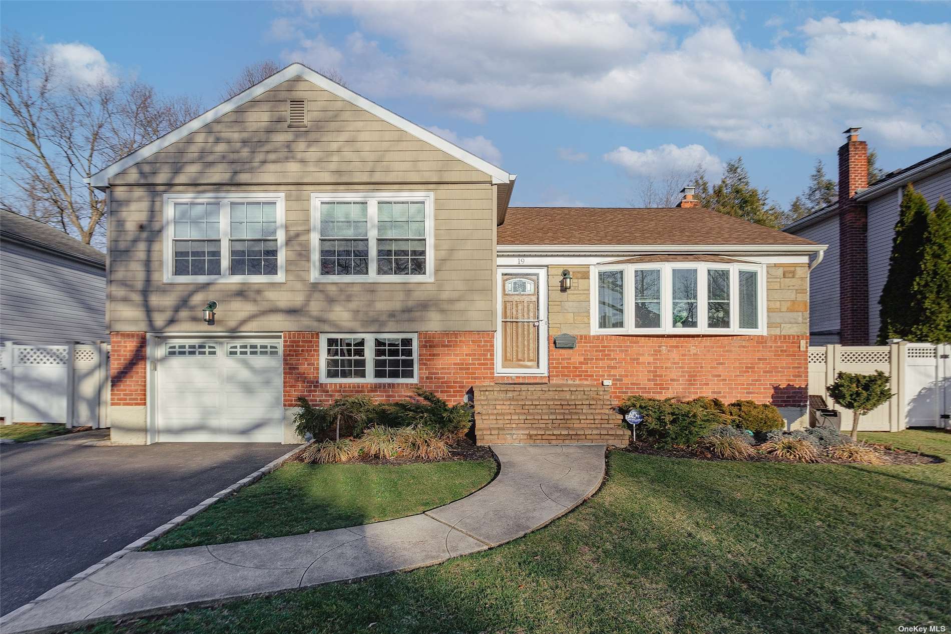 #1 photo, 19 Barbara Drive, 长岛 塞奥瑟 Syosset , NY 11791