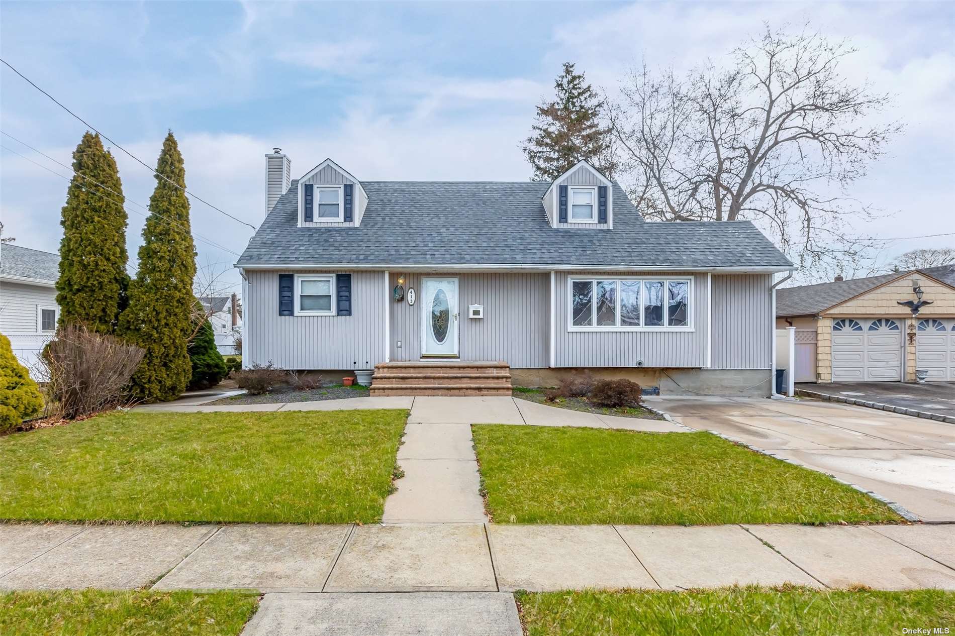 #1 photo, 413 Avalon Place, 長島 East Meadow , NY 11554