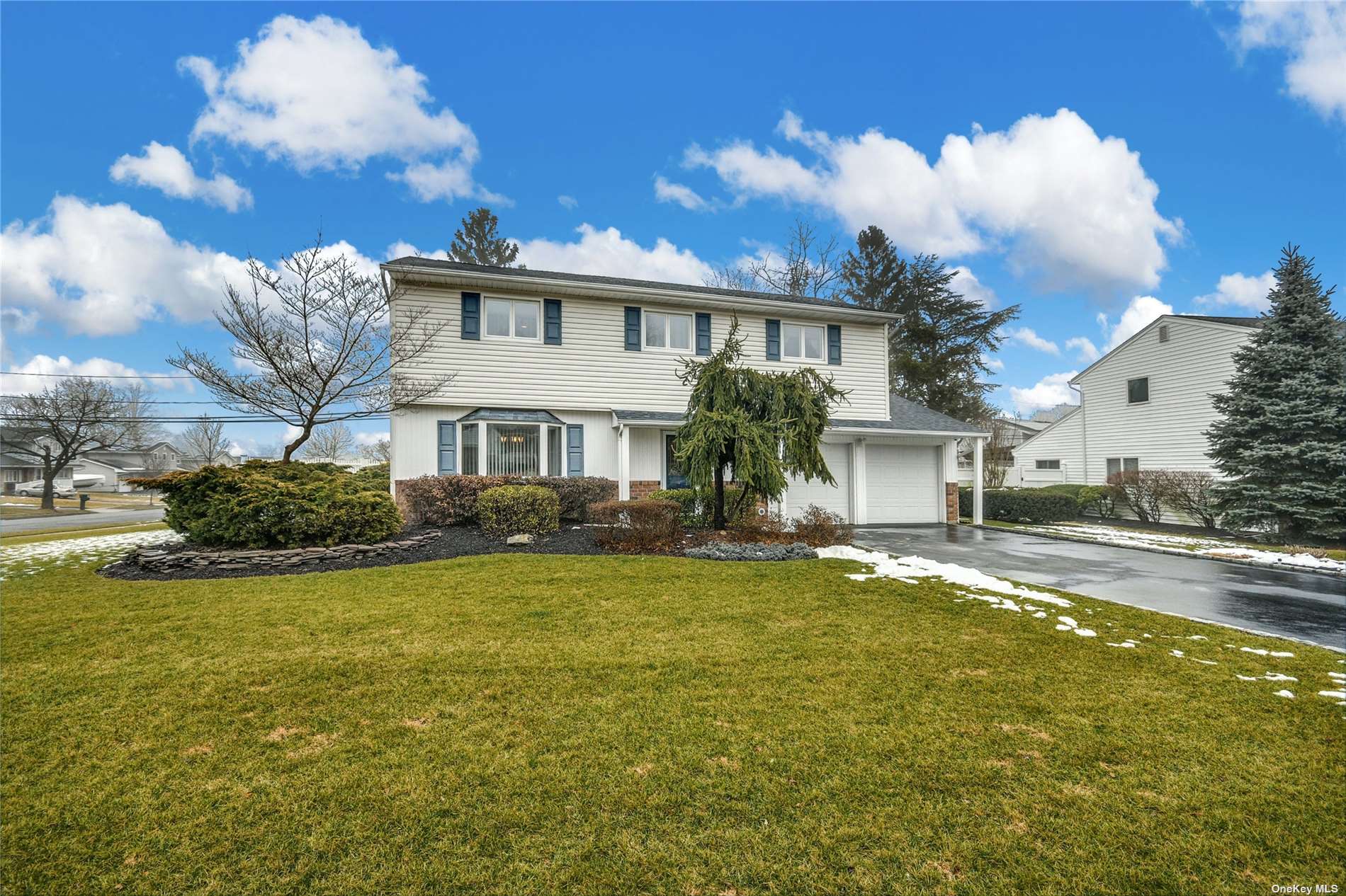 #1 photo, 59 Gristmill Drive, Kings Park , NY 11754