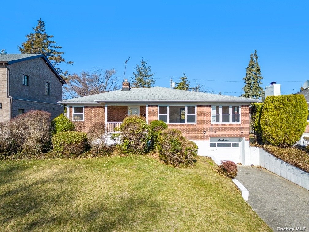 #1 photo, 116 Horace Harding Boulevard, 長島 大頸 Great Neck , NY 11020