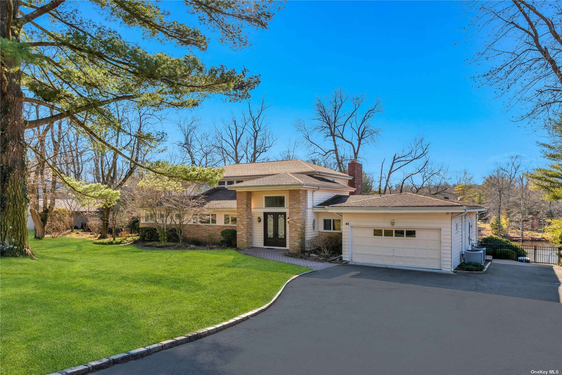 #1 photo, 31 Broadlawn Avenue, 長島 大頸 Great Neck , NY 11024