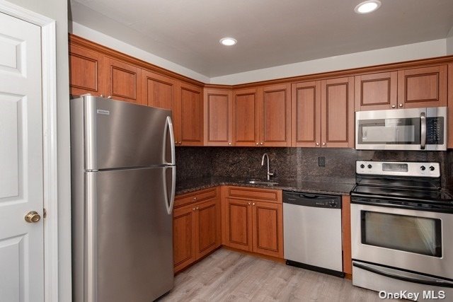 #1 photo, 120 Sussex Place, 东长岛 Bohemia , NY 11716