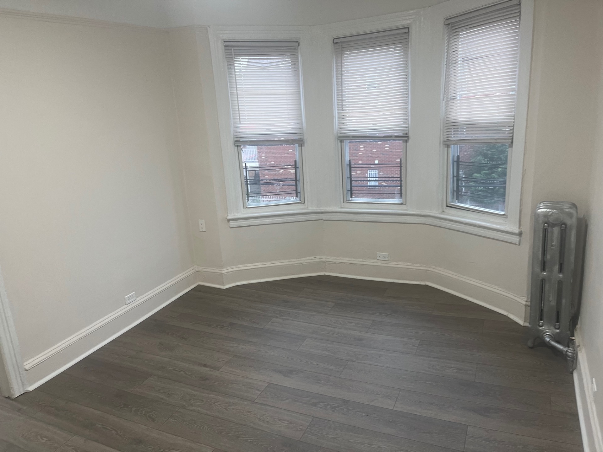 #7 photo, 1168 east 221st Street, #2, Williamsbridge , NY 10469