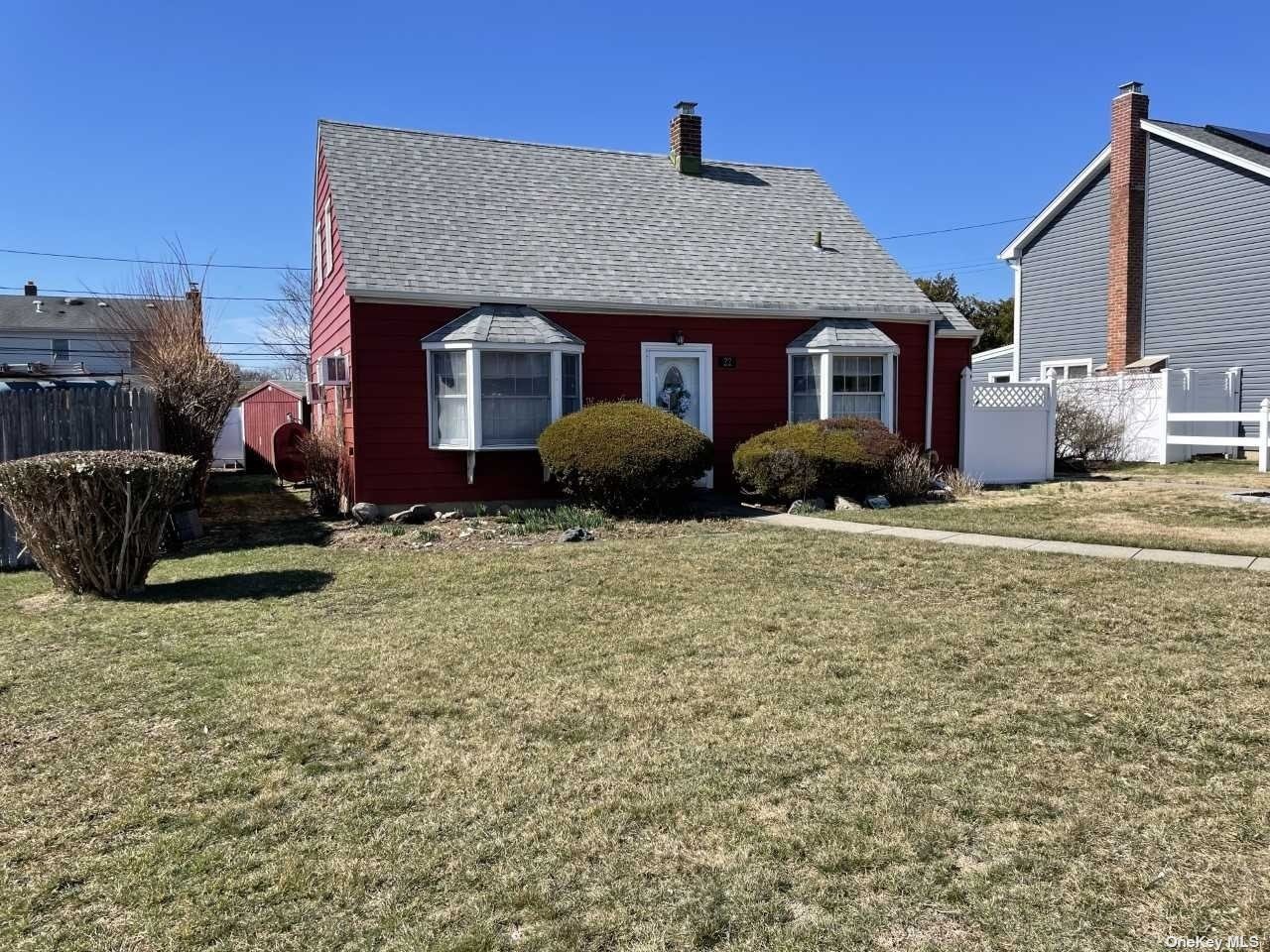 #1 photo, 22 Aldin Lane, ナッソー郡 Levittown , NY 11756