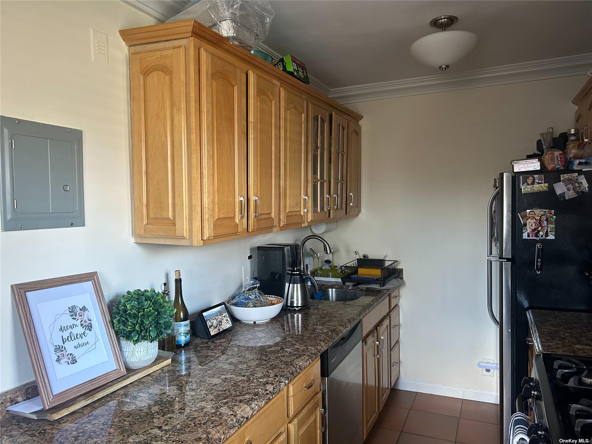 #1 photo, 15-40 163rd Street, 皇后區 白石鎮 Whitestone , NY 11357