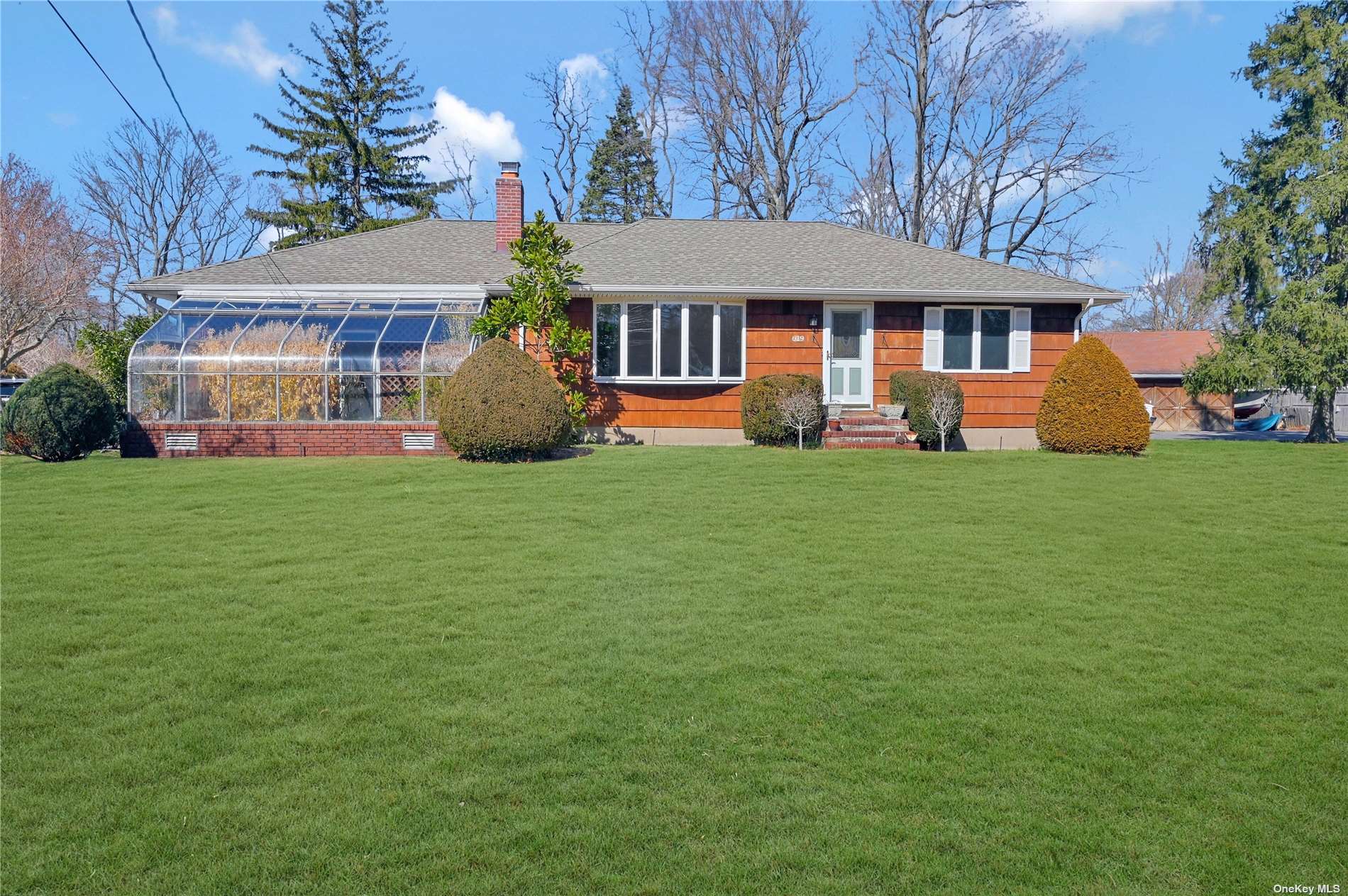 #1 photo, 619 Townline Road, 東長島 哈帕克 Hauppauge , NY 11788