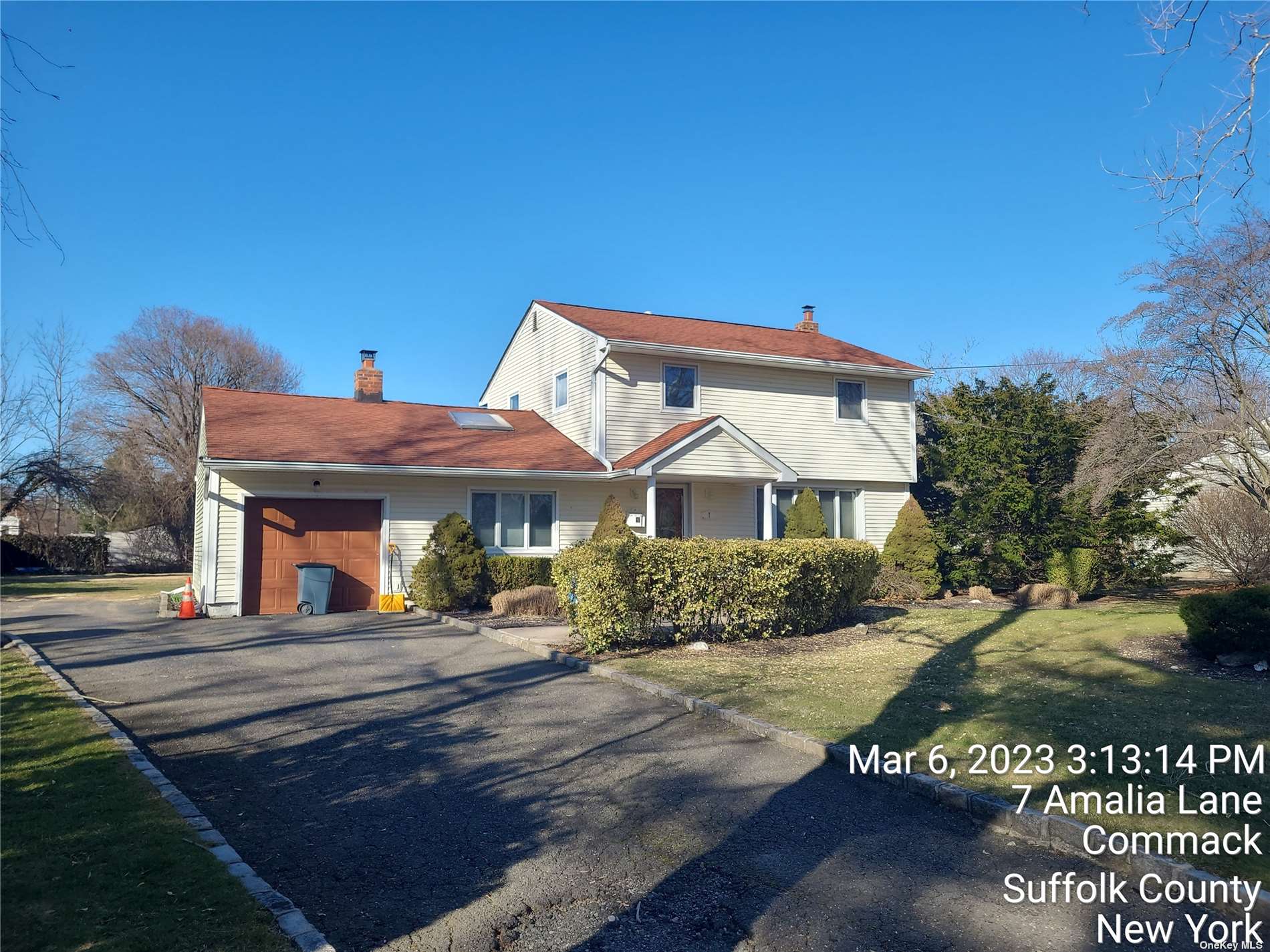 #1 photo, 7 Amalia Lane, 東長島 康马克 Commack , NY 11725