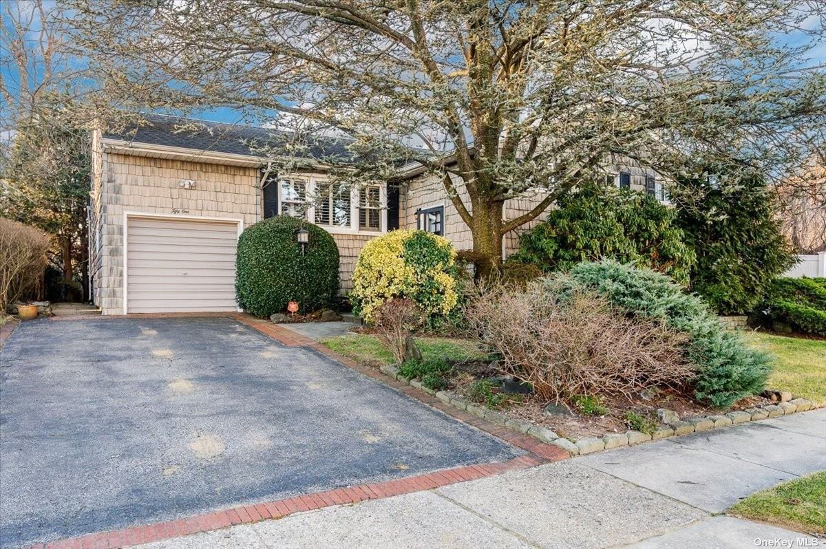 #1 photo, 51 Heatherfield Road, 長島 Valley Stream , NY 11581