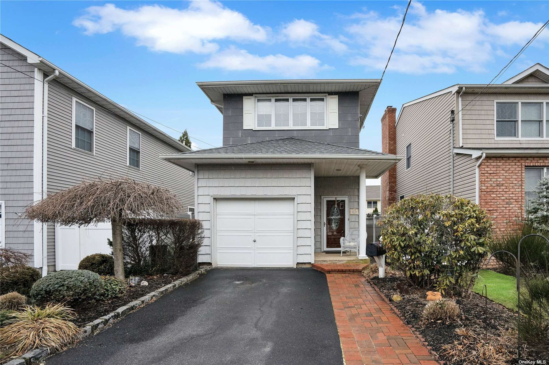 #1 photo, 1678 Baker Avenue, 長島 Merrick , NY 11566