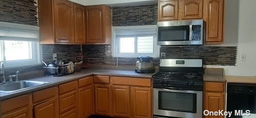 #1 photo, 14-36 Eggert Place, 皇后区 Far Rockaway , NY 11691