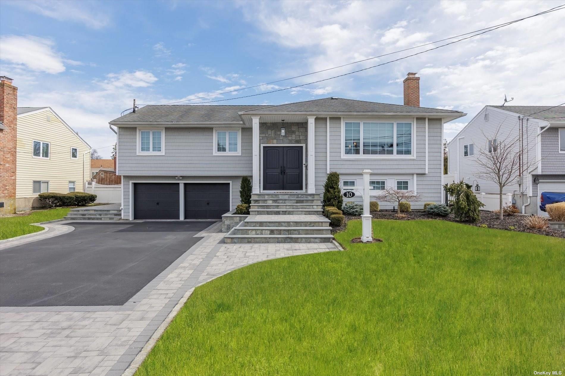 #1 photo, 10 Rockaway Place, 長島 Massapequa , NY 11758