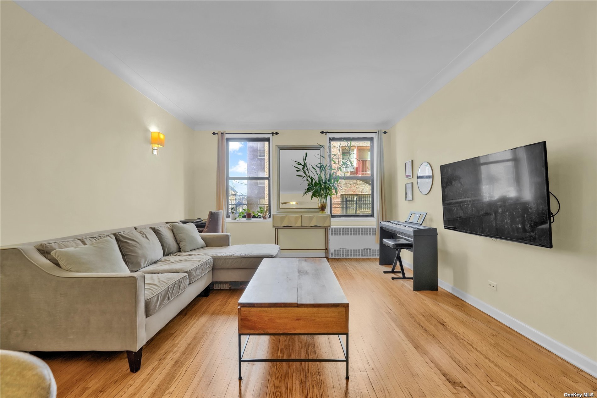 #1 photo, 110-45 71 Road, 皇后區 森林小丘 Forest Hills , NY 11375