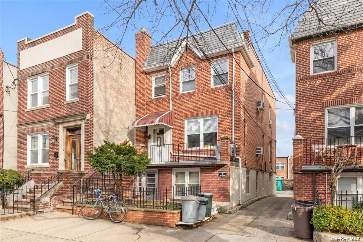 #1 photo, 25-49 42nd Street, 皇后區 阿士多利亚 Astoria , NY 11103