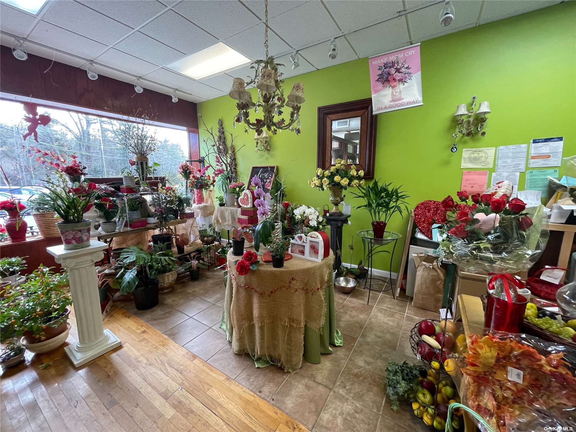 #1 photo, 729 West Jericho Turnpike, 东长岛 亨廷顿 Huntington , NY 11743