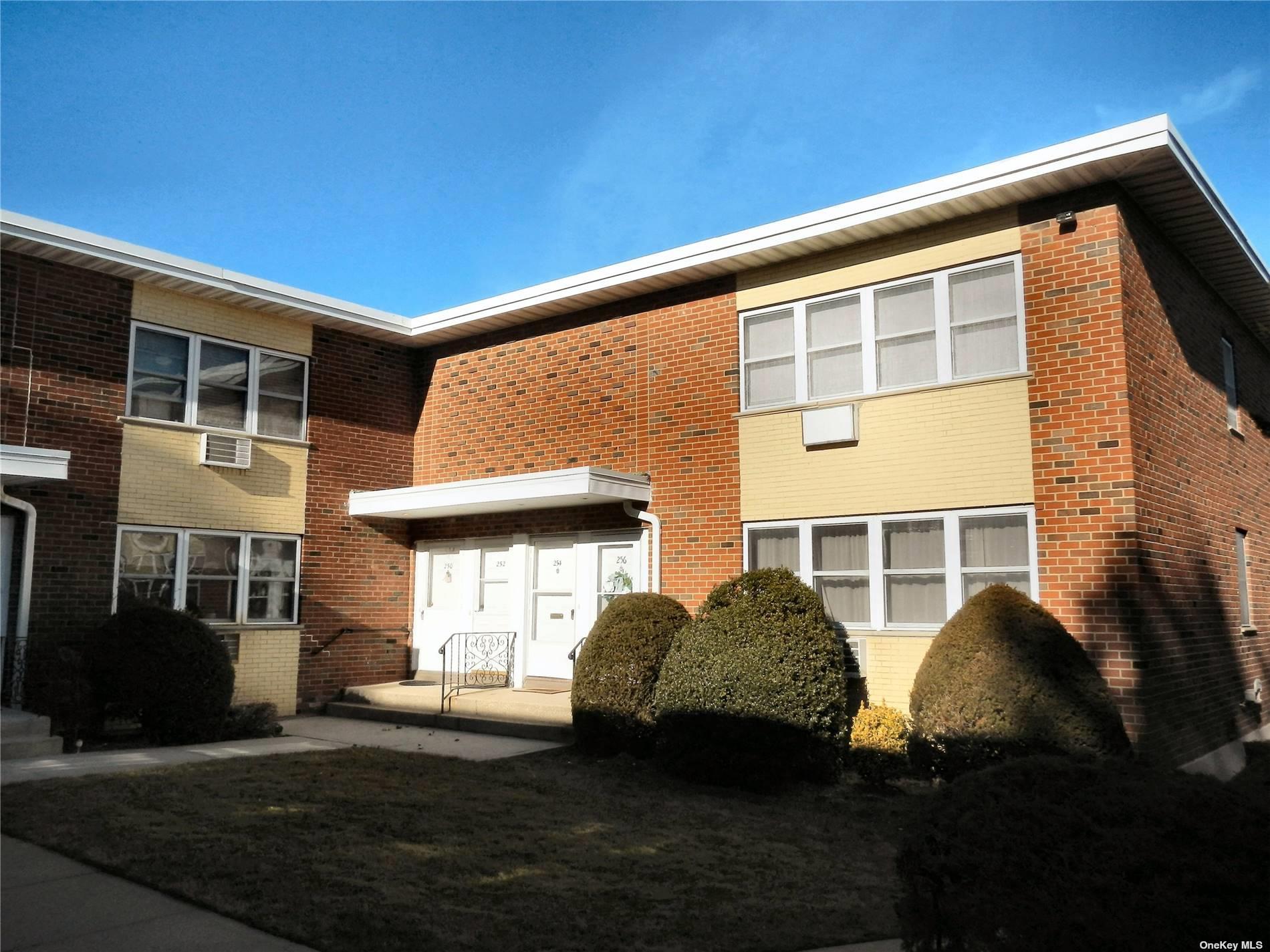#1 photo, 250 Farber Drive, West Babylon , NY 11704