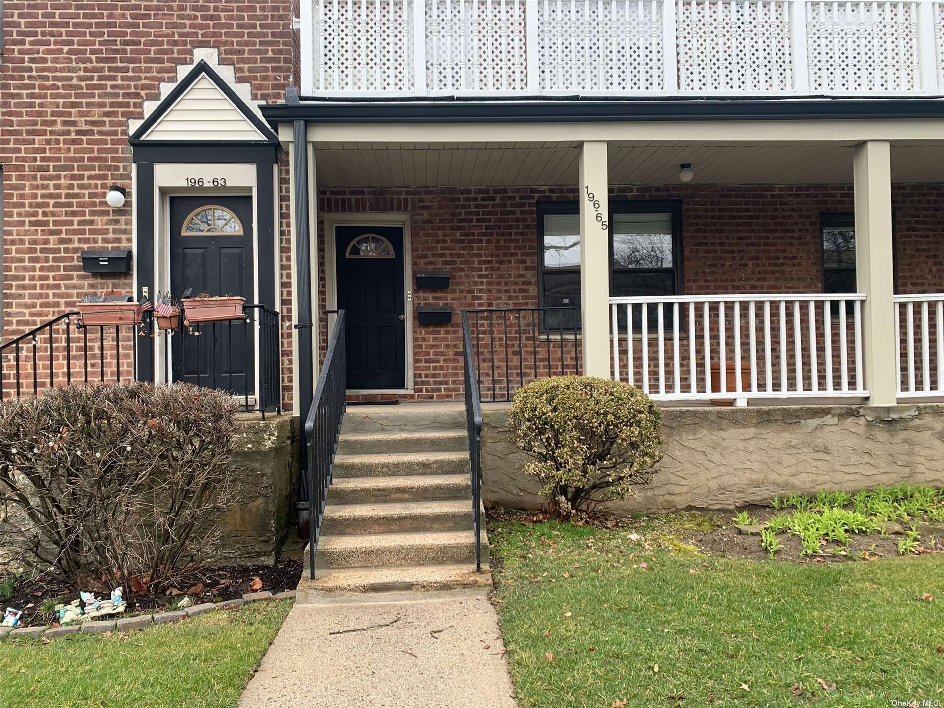 #1 photo, 196-65 69th Avenue, 皇后區 新鮮草原 Fresh Meadows , NY 11365