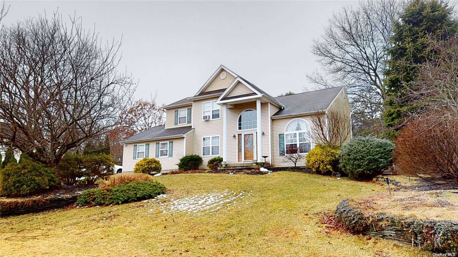 #1 photo, 58 Winterberry Drive, 東長島 Middle Island , NY 11953